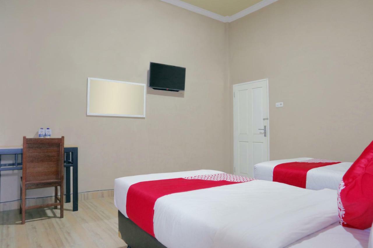 OYO 1386 Hotel Grand Gabelo Bukittinggi Buitenkant foto