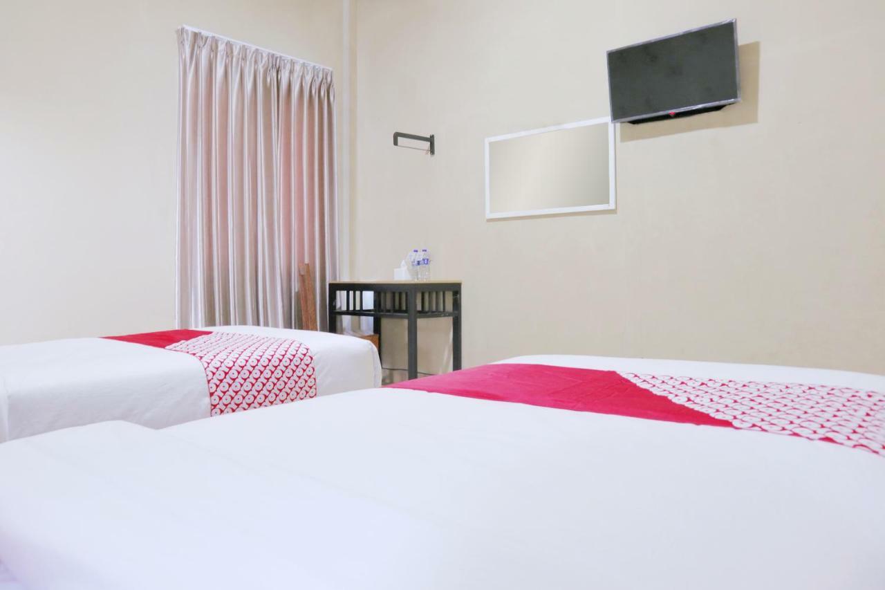 OYO 1386 Hotel Grand Gabelo Bukittinggi Buitenkant foto