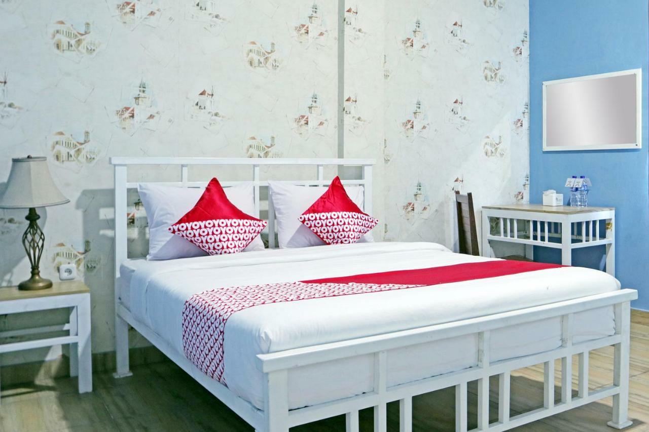 OYO 1386 Hotel Grand Gabelo Bukittinggi Buitenkant foto